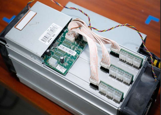 İkinci El 1325W asik Bitcoin Madenci Bitmain Antmadenci S9i 14T